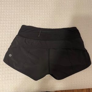black lululemon speed up shorts